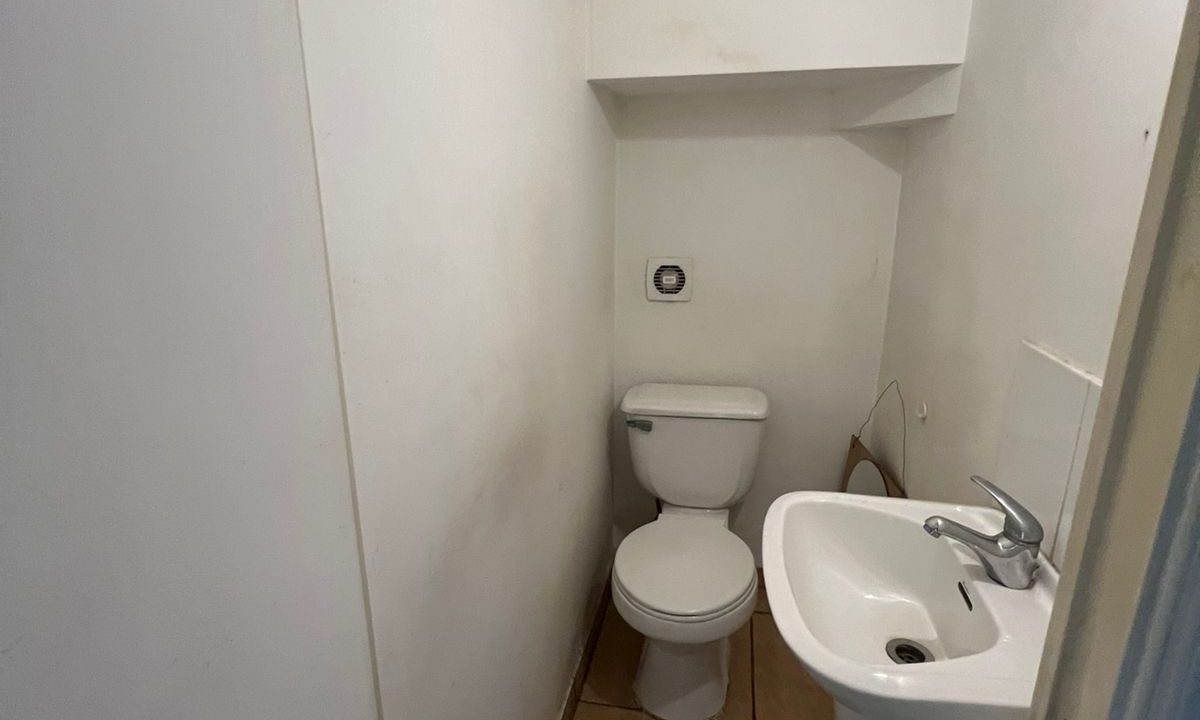 08
